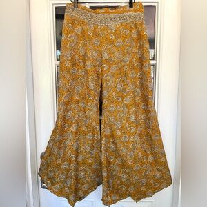 SOLD Jedzebel Silk Tall Paisley Boho Pants (Size 14)